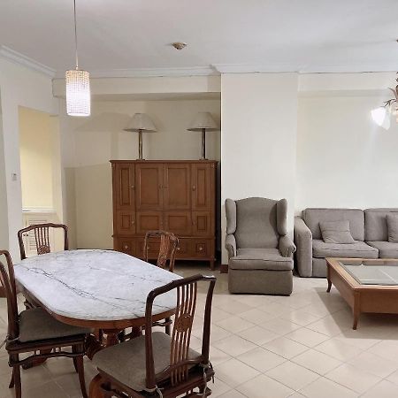 Batavia Hotel & Serviced Apartments Dżakarta Zewnętrze zdjęcie