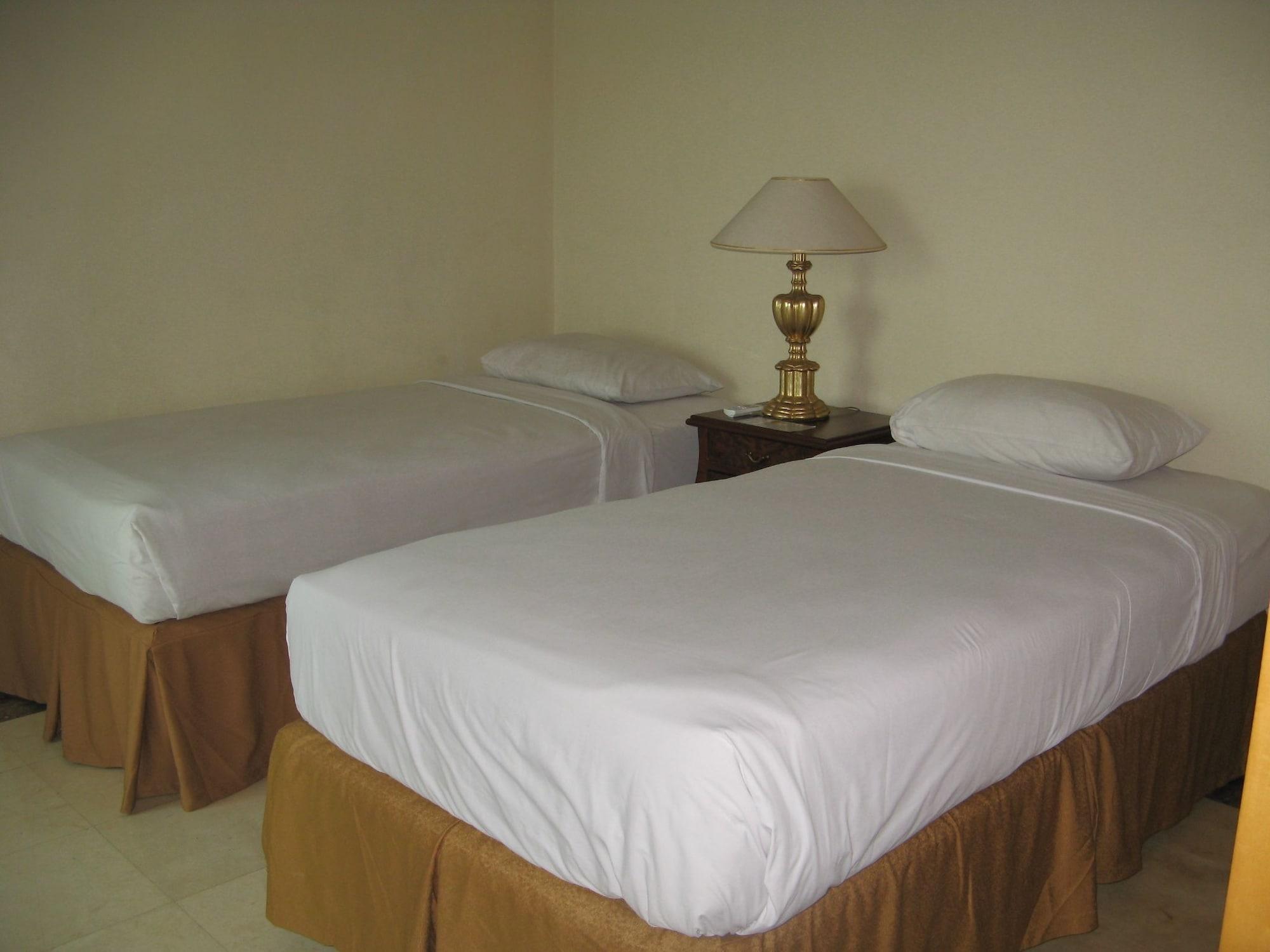 Batavia Hotel & Serviced Apartments Dżakarta Zewnętrze zdjęcie