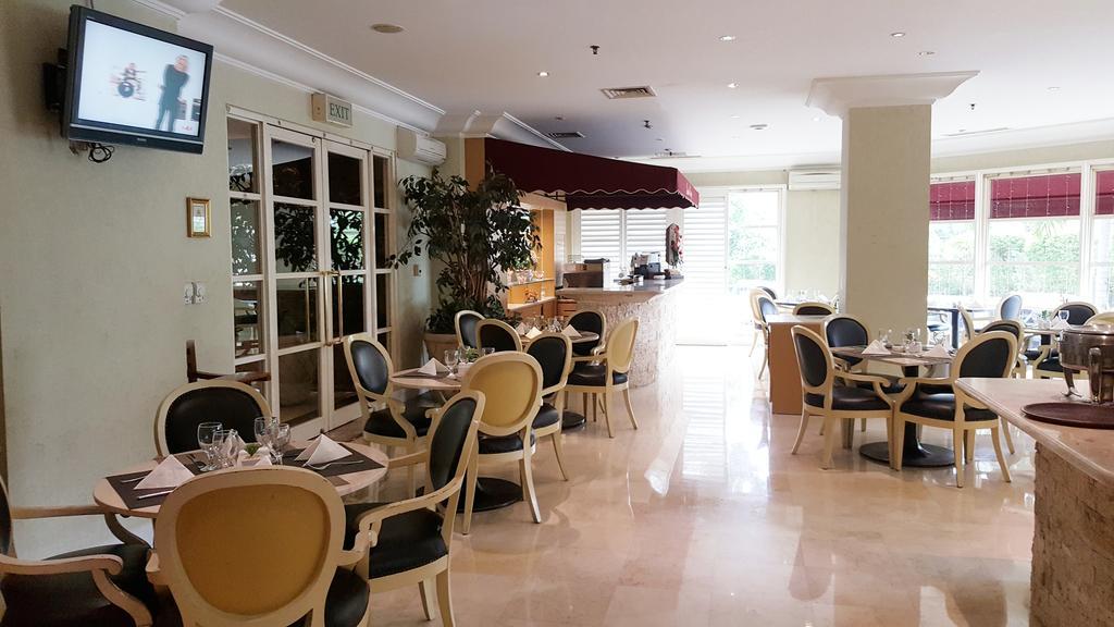 Batavia Hotel & Serviced Apartments Dżakarta Zewnętrze zdjęcie